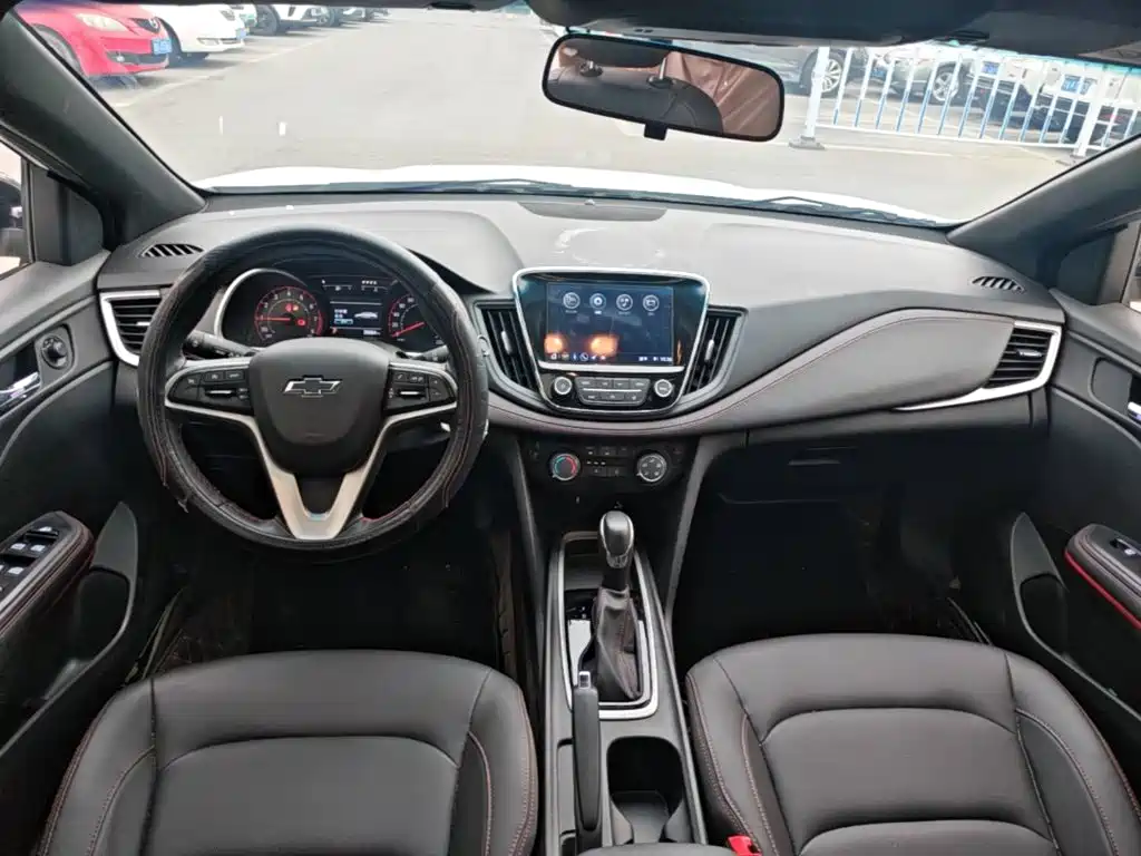 Chevrolet Monza — миниатюра 13