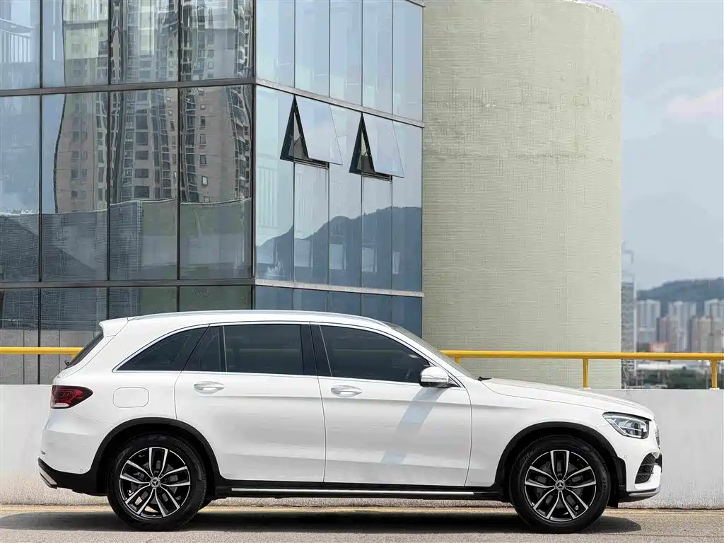 Mercedes-Benz GLC — миниатюра 8