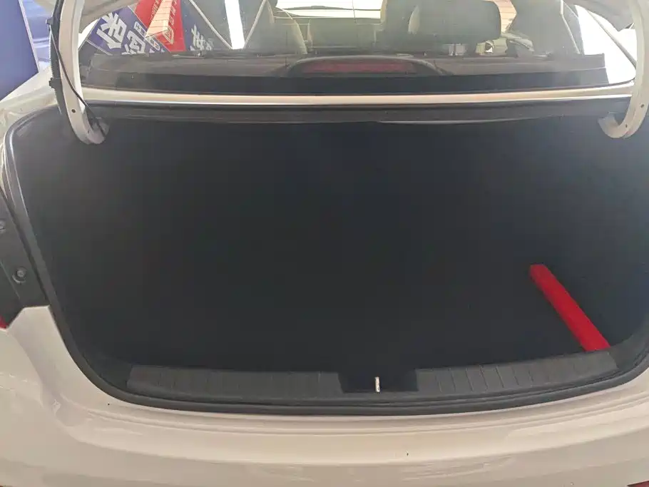 Hyundai Mistra — миниатюра 4