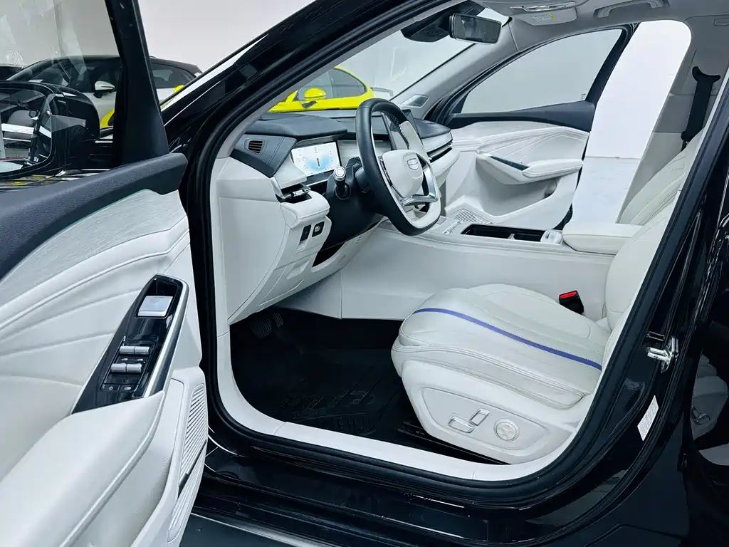 GEELY AUTOMOBILE XINGRUI