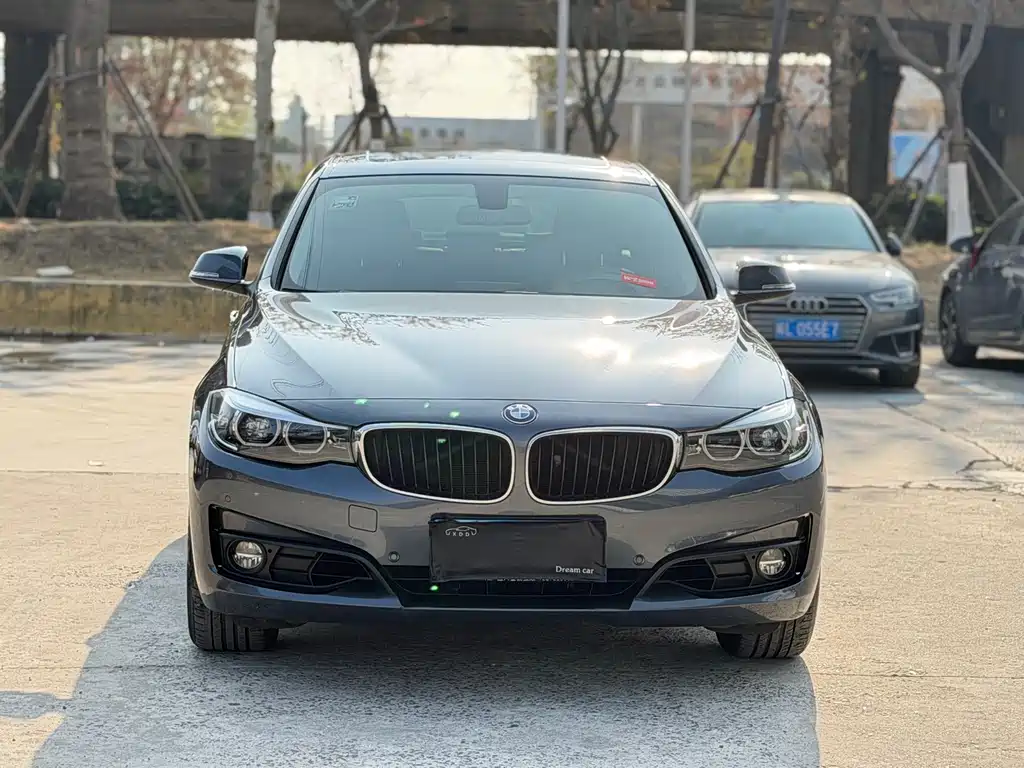 BMW 3 Series GT 3 GT 2019 320i Fashion