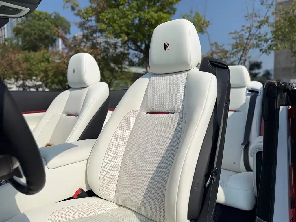 Rolls-Royce Dawn 6.6T Standard Type, фото 14