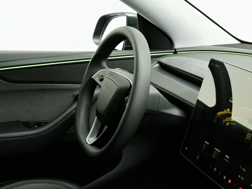 Tesla Model Y — фотографии объявления, Фото 23