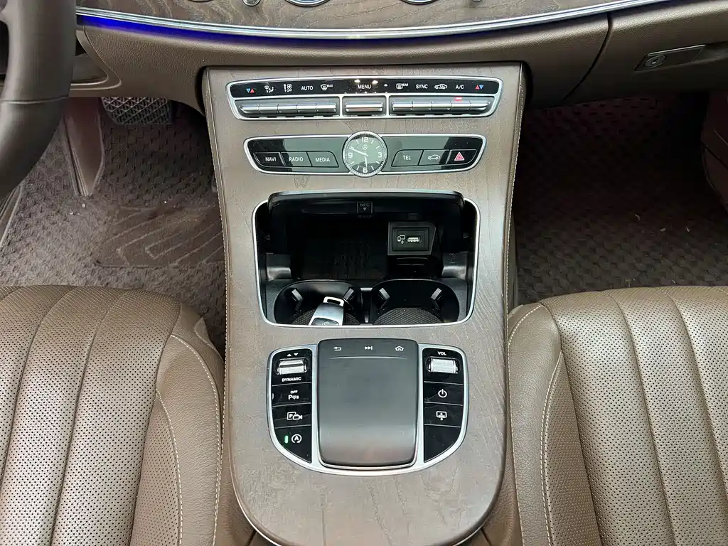 Mercedes-Benz E-Class E 2020 E 300 L