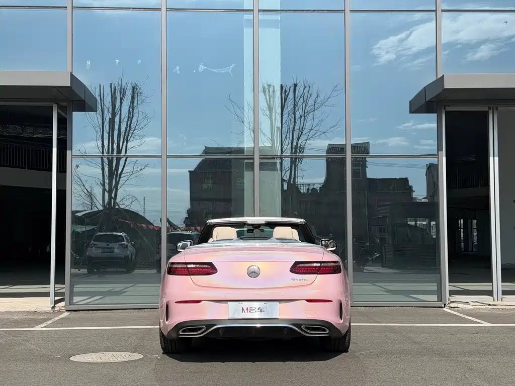 MERCEDES-BENZ E CLASS