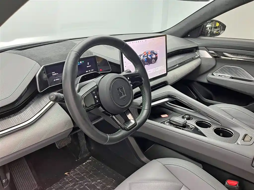 ZEEKR EXTREME KRYPTON 001