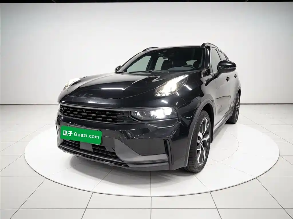 Lynk & Co 01 2021