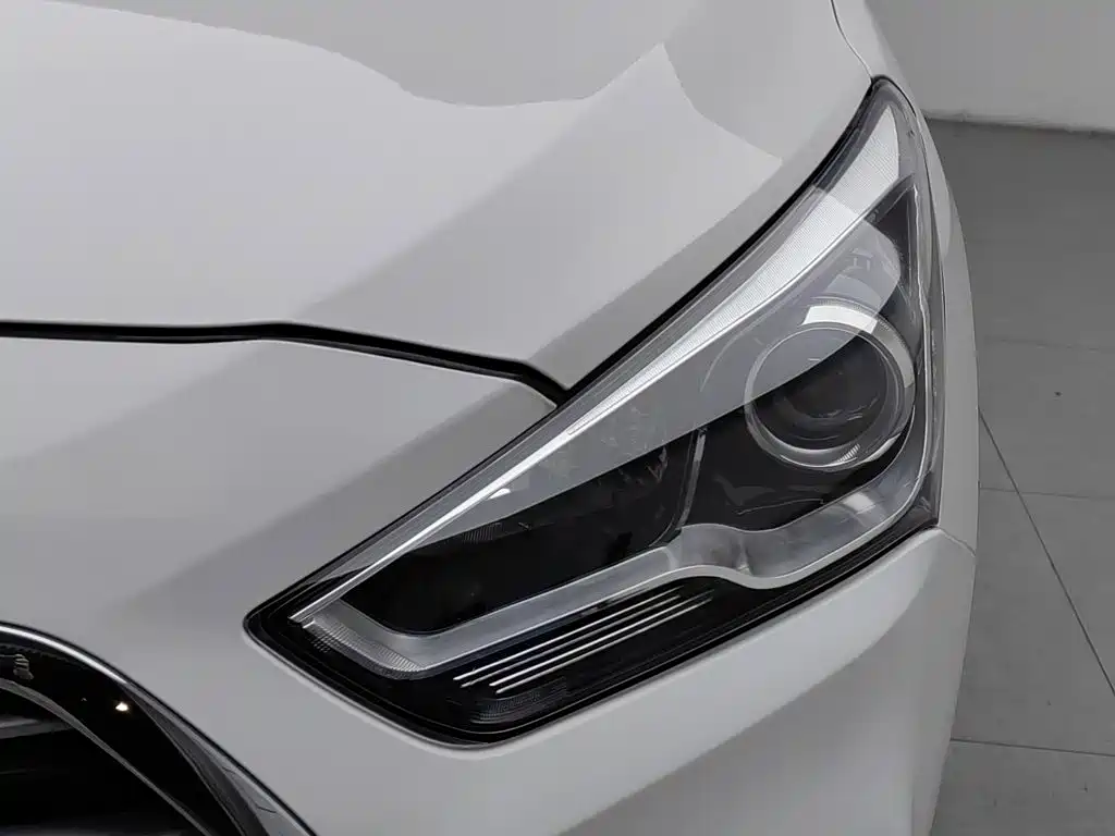 Hyundai Mistra — миниатюра 7