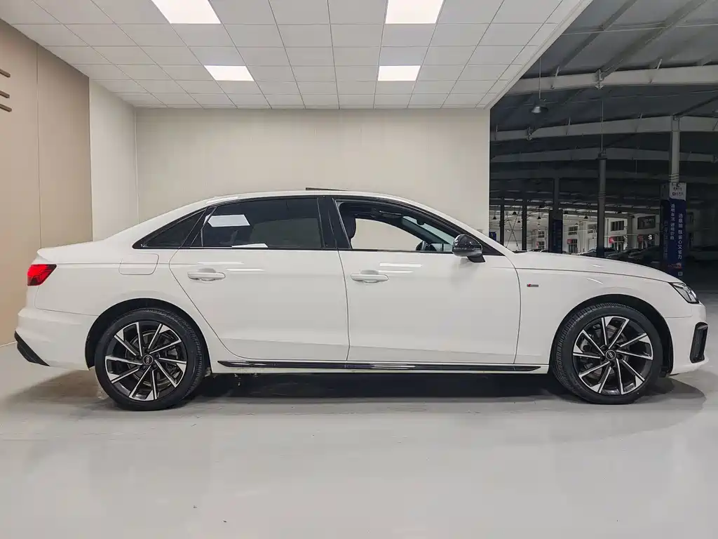 Audi A4L — миниатюра 13