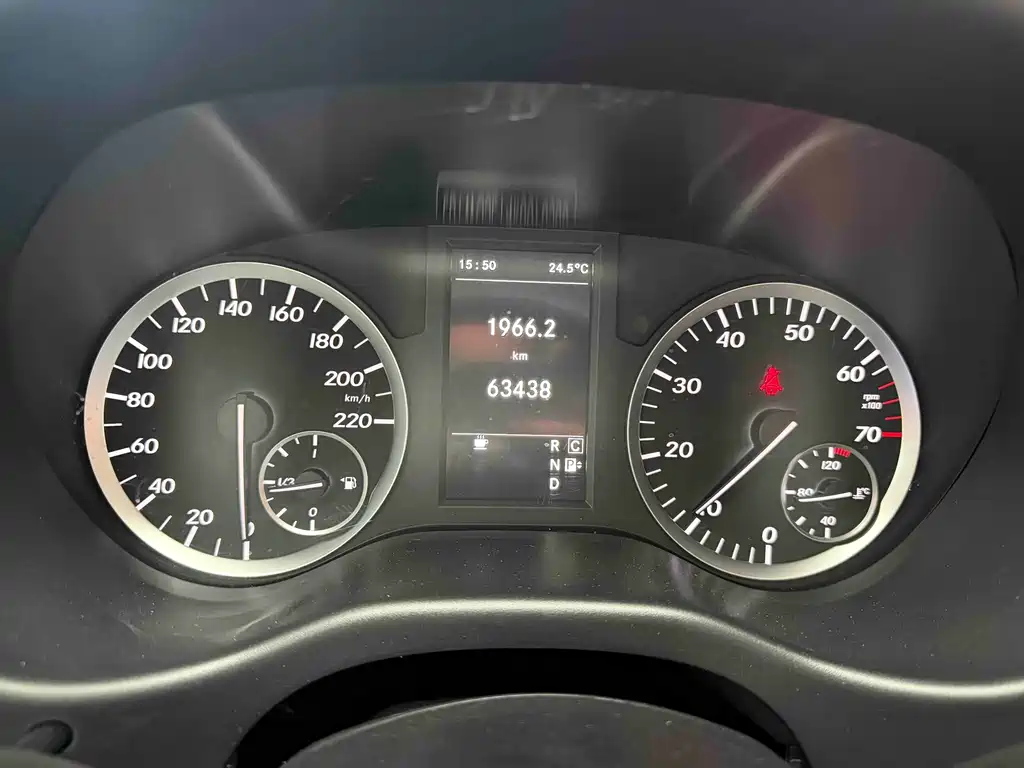Mercedes-Benz Vito — миниатюра 12