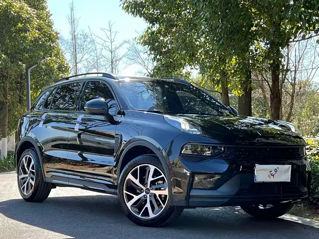 Lynk & Co 01 — миниатюра 3