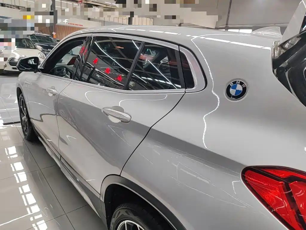 BMW X2 (Import) — миниатюра 5