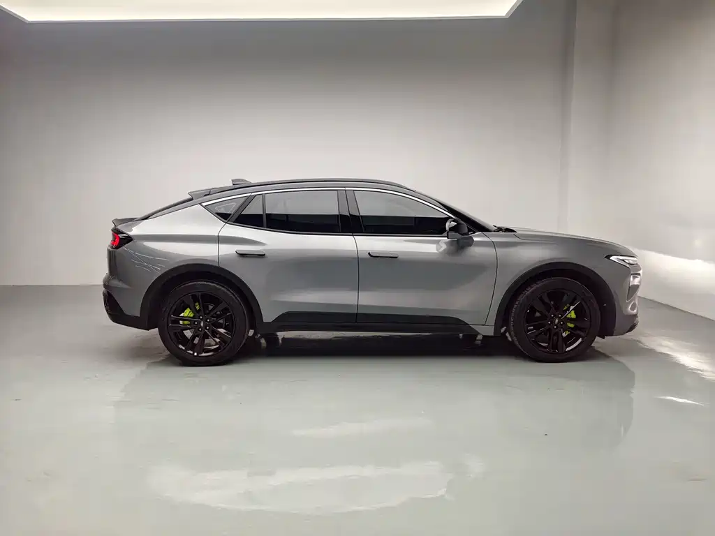 Ford Mondeo — миниатюра 5