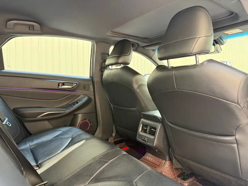 Toyota Avalon — миниатюра 20