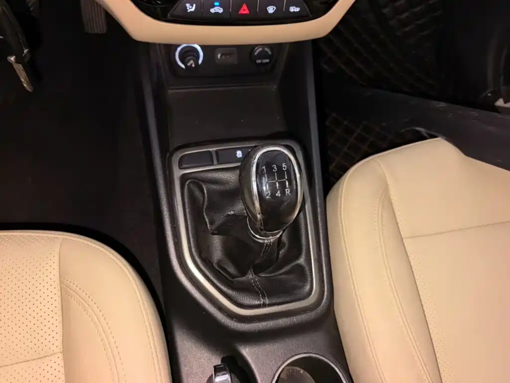 Changan Eado — миниатюра 14