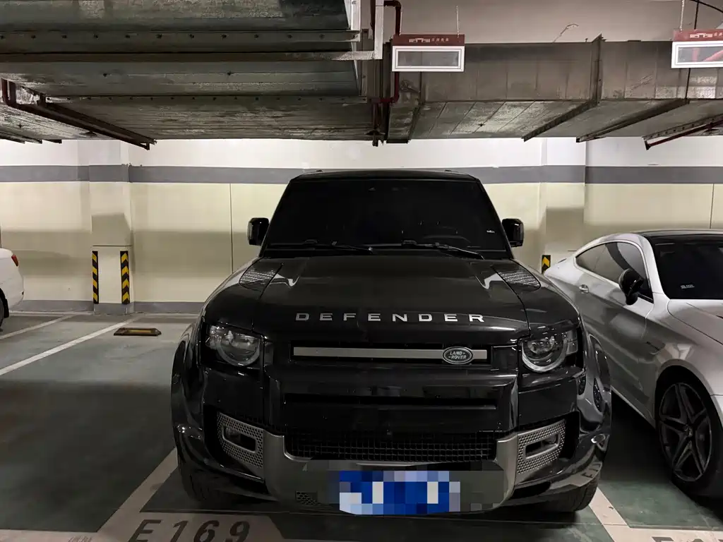 Land Rover Defender — миниатюра 5