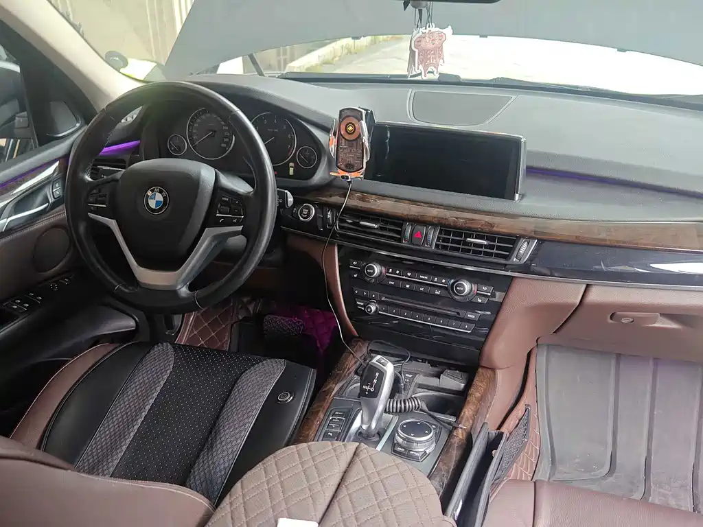 BMW X5 (Import) — миниатюра 7