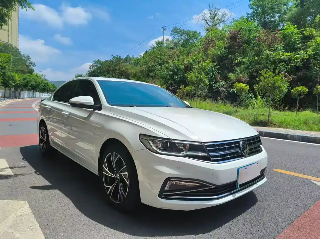 Volkswagen Bora — миниатюра 3