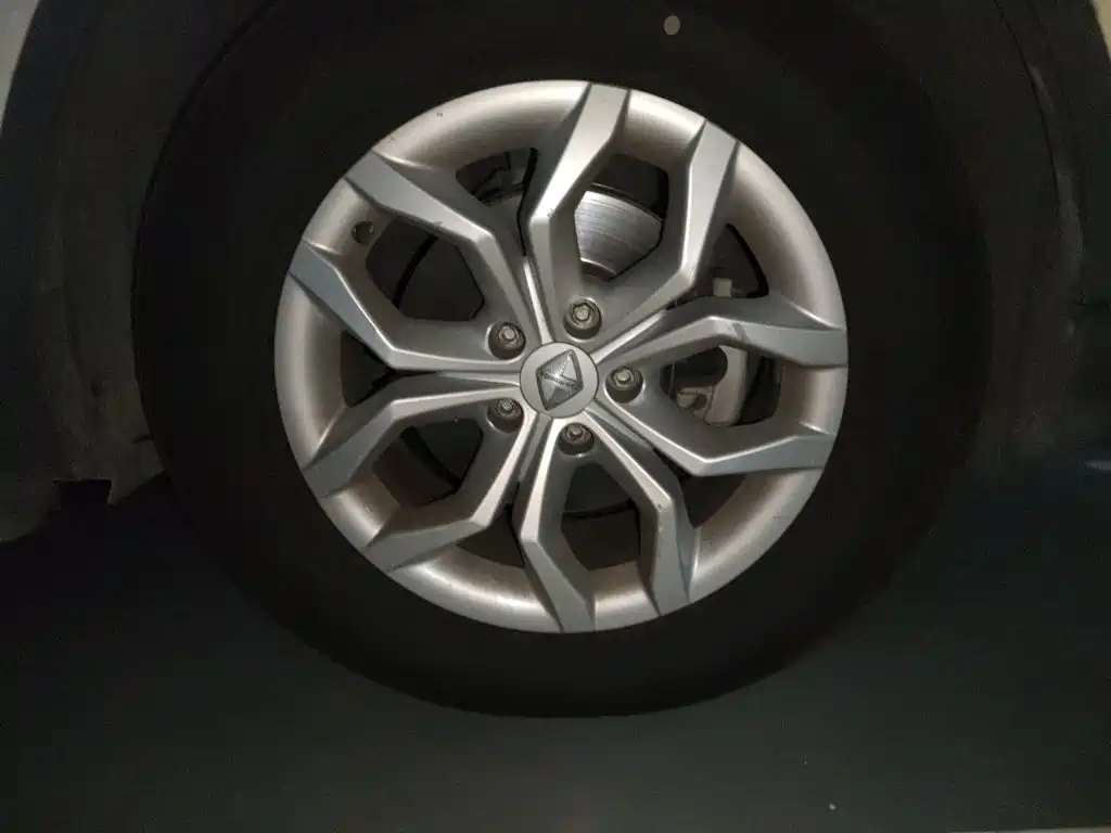Borgward BX5 — миниатюра 24
