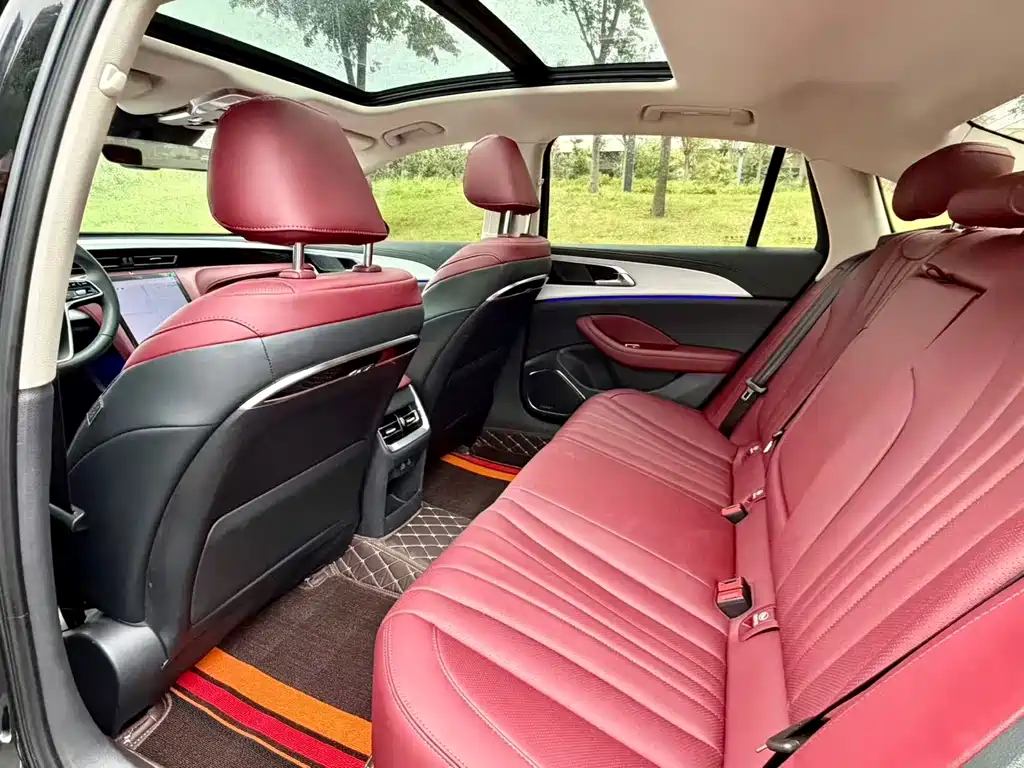 Hongqi Hongqi H5 — миниатюра 5