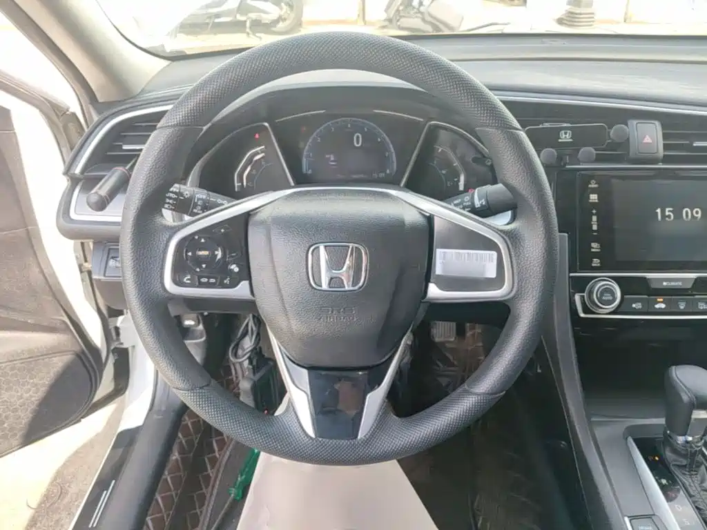 Honda Civic — миниатюра 11
