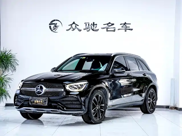 MERCEDES BENZ GLC