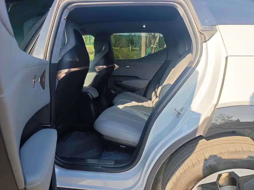 ZEEKR EXTREME KRYPTON X