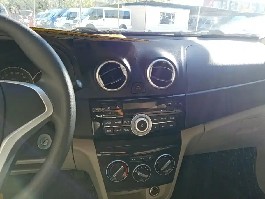 Changan V3 — миниатюра 13