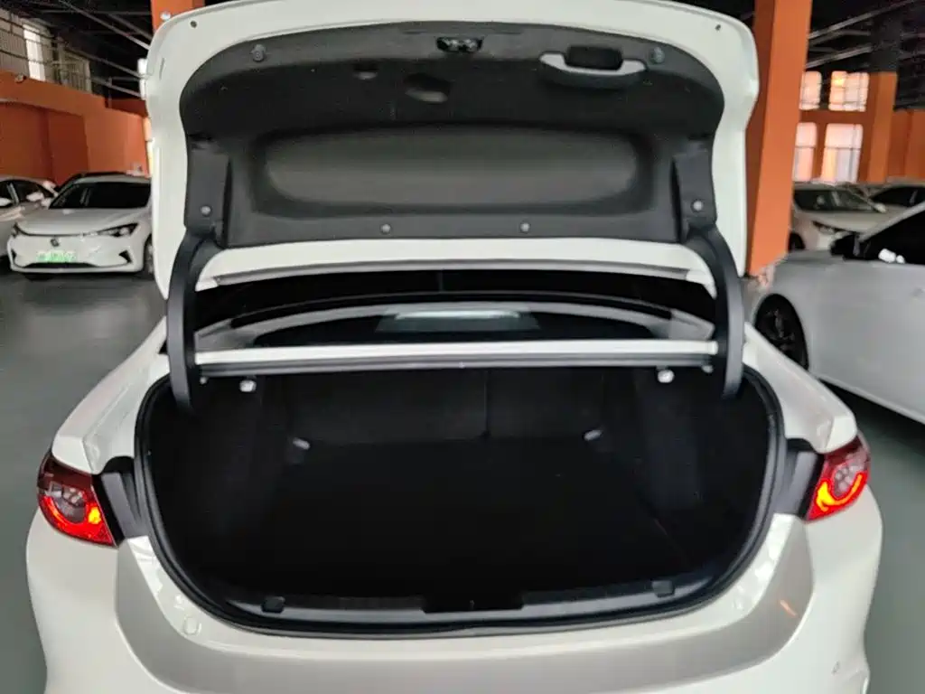 Mazda 3 Axela — миниатюра 19
