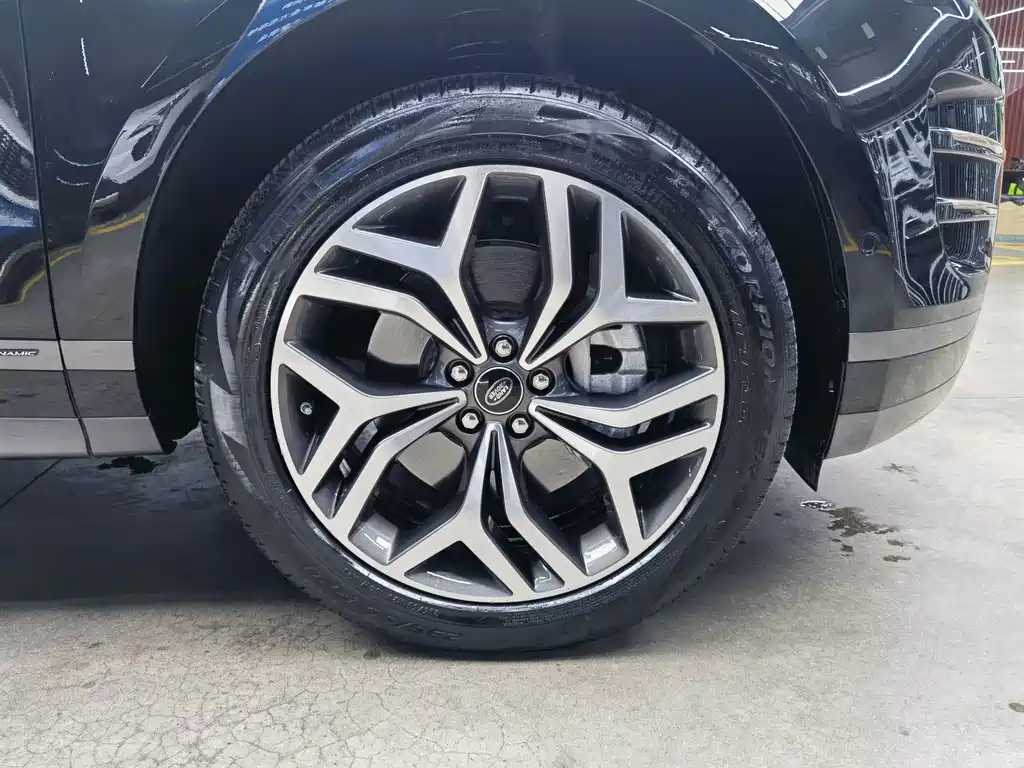 Land Rover Evoque — миниатюра 16