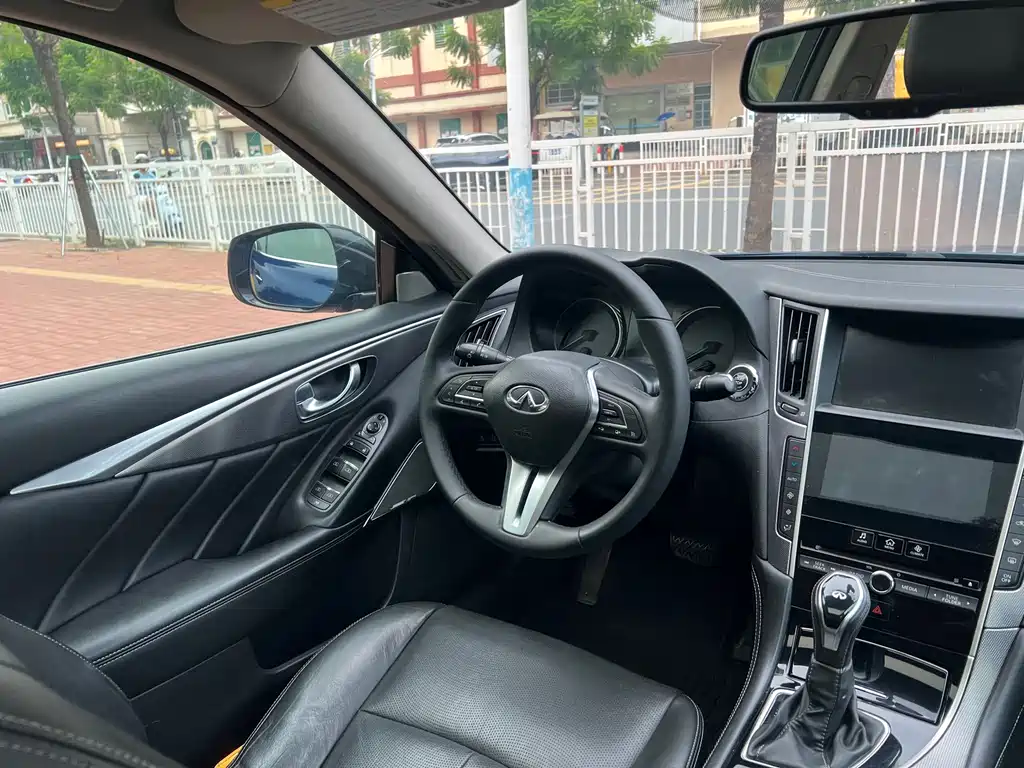 Infiniti Q50L — миниатюра 15