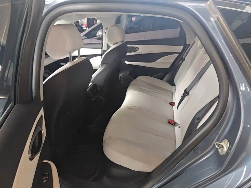 BYD Seal 05 DM-i — миниатюра 17