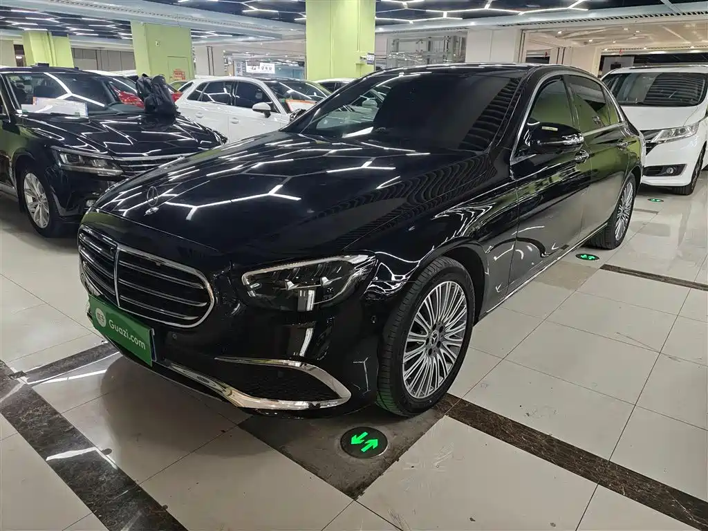 Mercedes-Benz E-Class 2023
