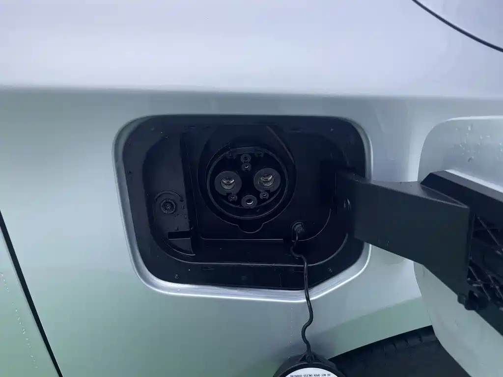 Roewe Feifan ER6 — миниатюра 15
