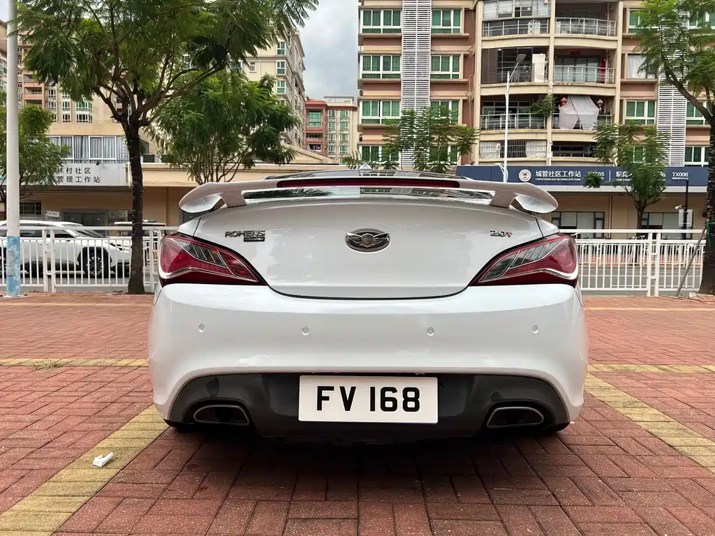 Hyundai Genesis Coupe — миниатюра 5