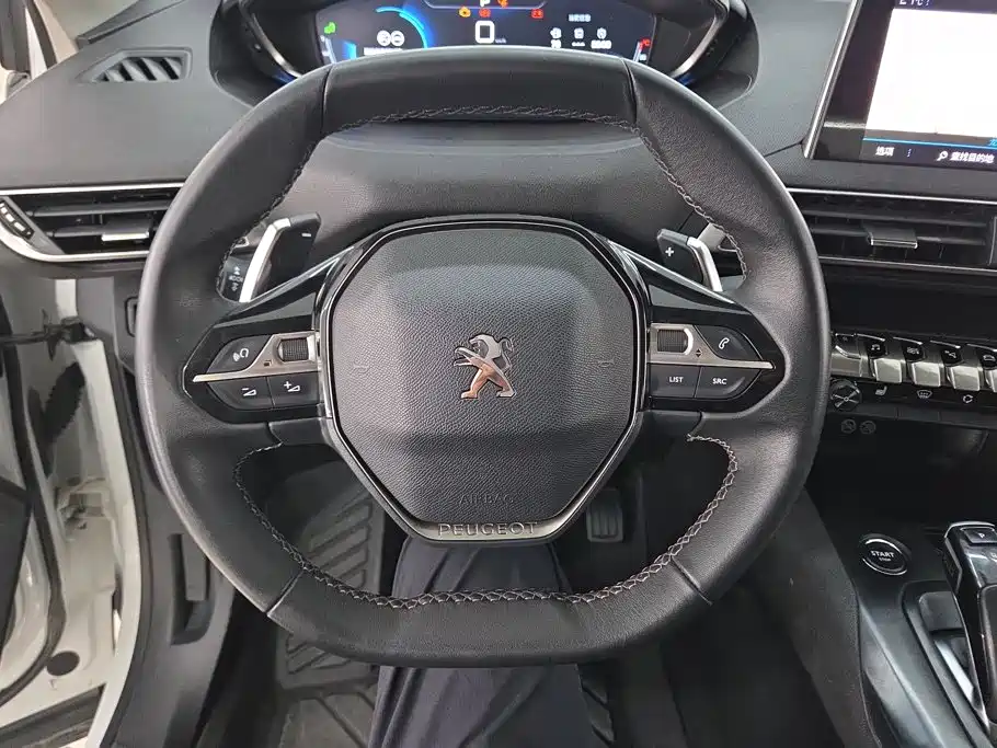 Peugeot 4008 — миниатюра 15