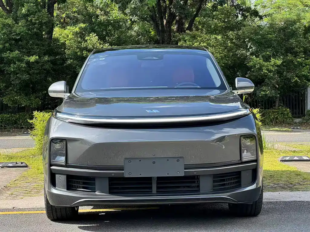 Li Auto Li L8 — миниатюра 2