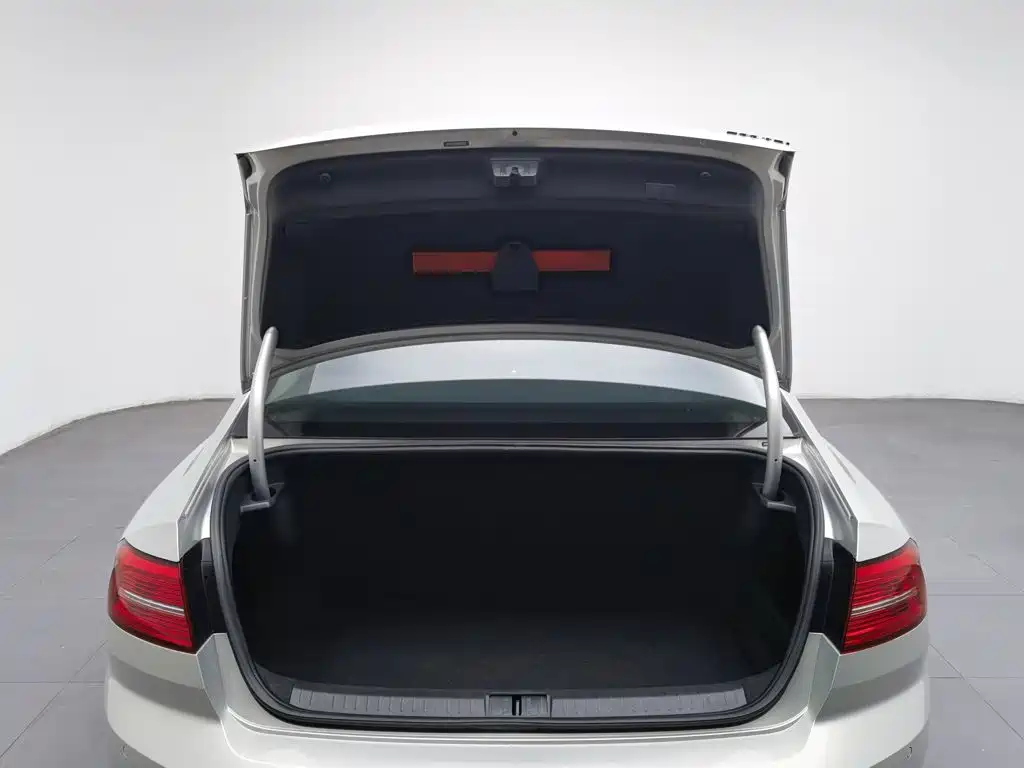 Volkswagen Magotan — миниатюра 16