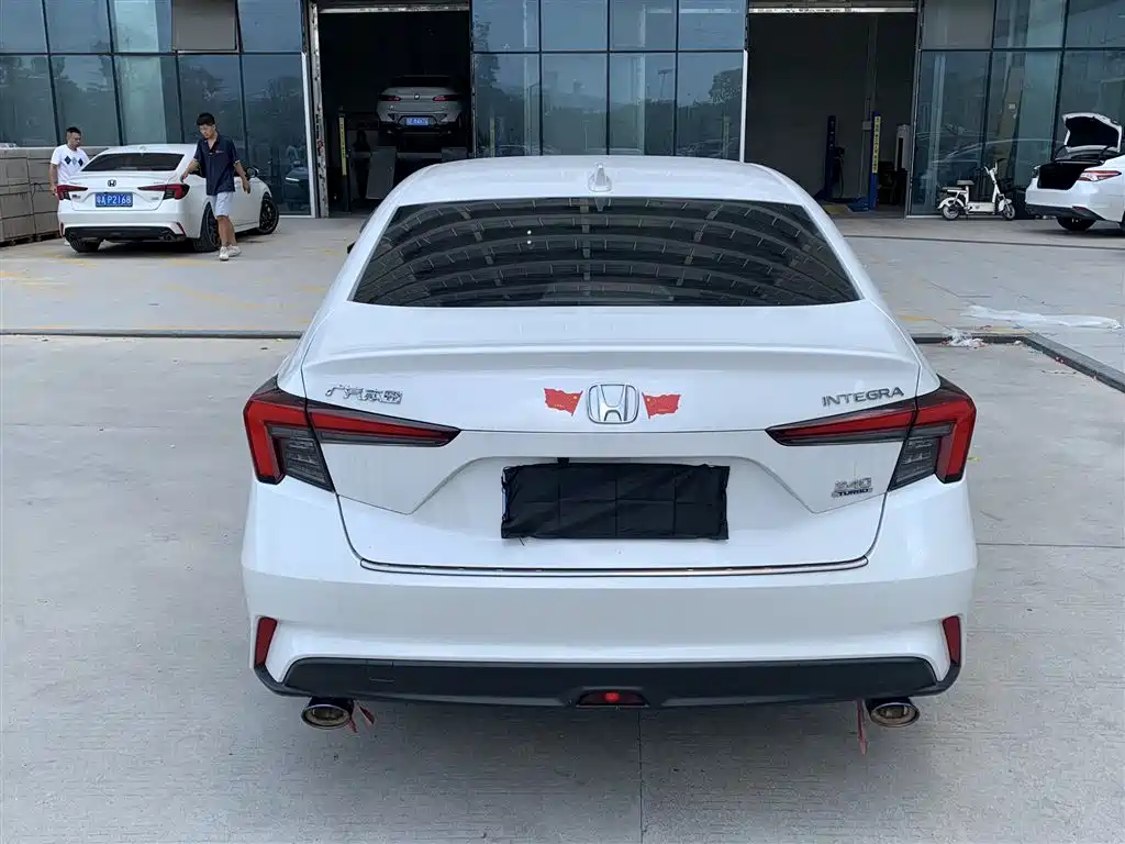 Honda Integra — миниатюра 7