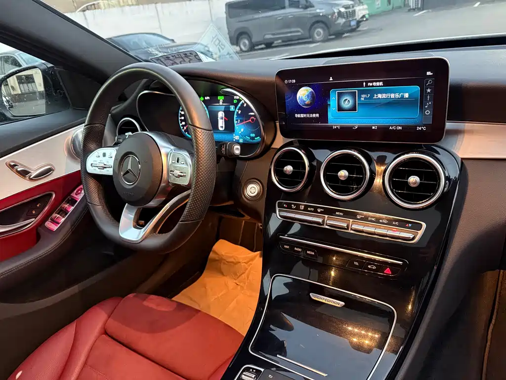 MERCEDES-BENZ C CLASS