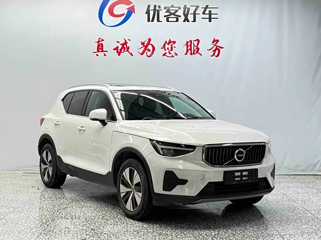 Volvo XC40 — миниатюра 3