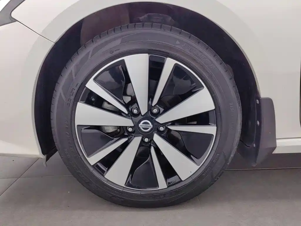 Nissan Teana — миниатюра 17