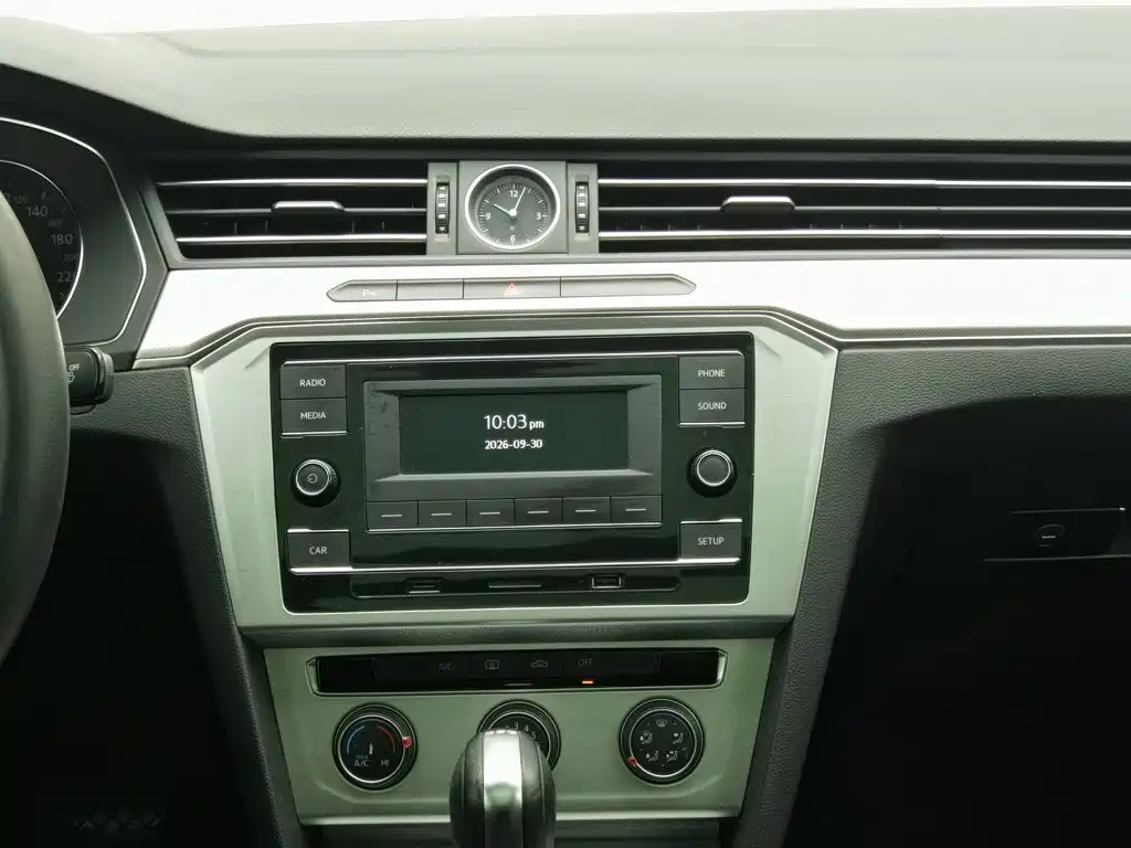 Volkswagen Magotan — миниатюра 12