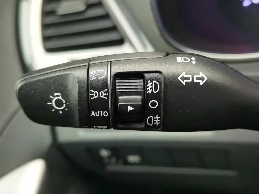 Hyundai Santa Fe — миниатюра 21