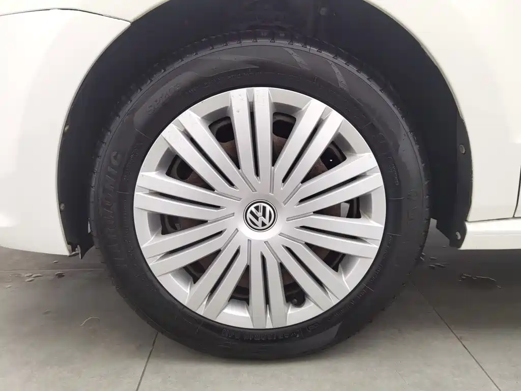 Volkswagen Polo — миниатюра 17