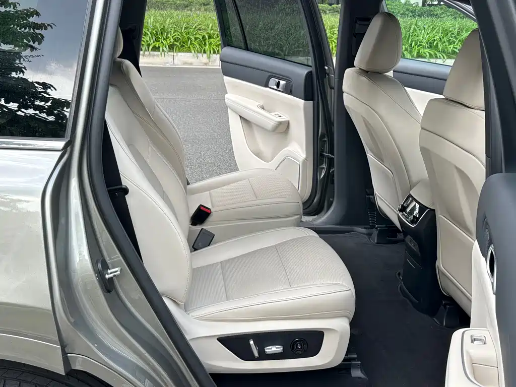 Li Auto Li ONE — миниатюра 16
