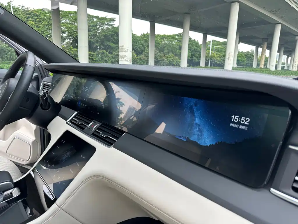Li Auto Li ONE — миниатюра 11