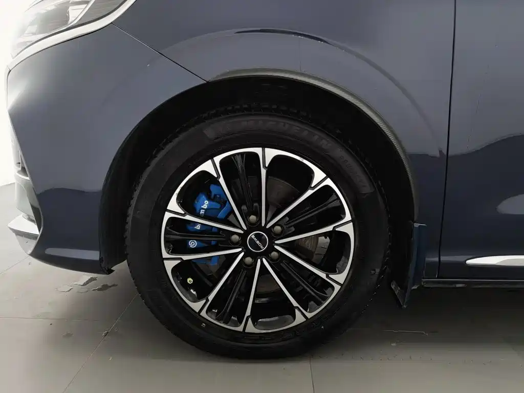 Roewe iMAX8 — миниатюра 17