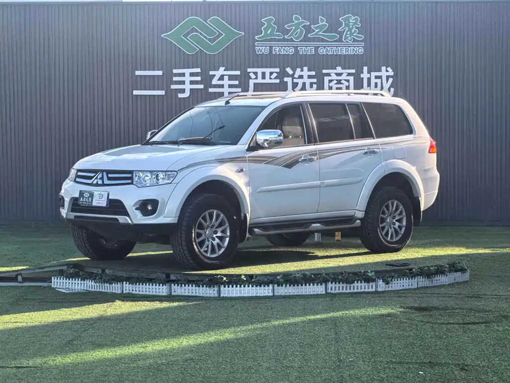 MITSUBISHI PAJERO JINCHANG