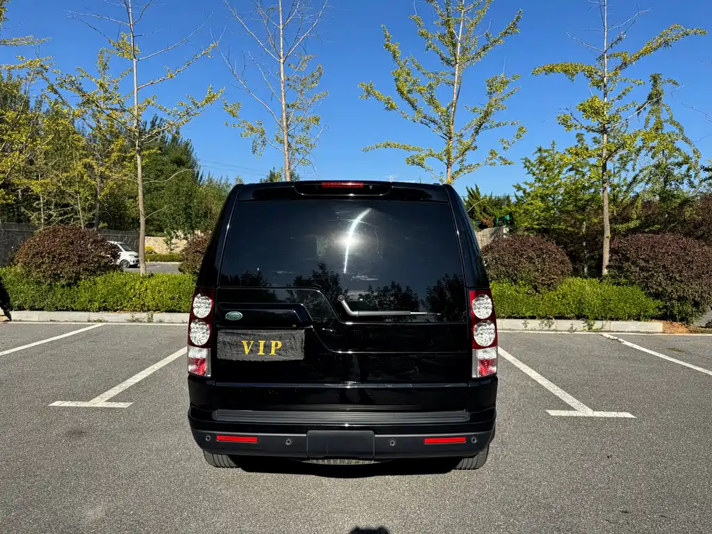 Land Rover Discovery — миниатюра 30